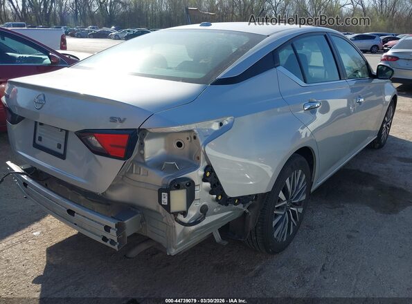 1N4BL4DV5RN338240 2024 NISSAN ALTIMA Silver Rear right