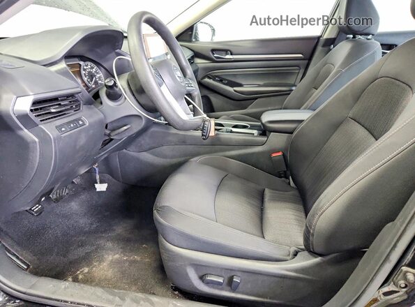 1N4BL4DV6MN403976 2021 NISSAN ALTIMA Black Widok wnętrza z przodu