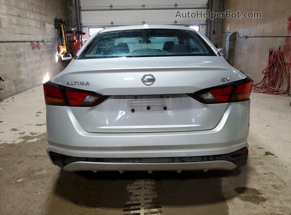 1N4BL4DV7NN304486 2022 NISSAN ALTIMA Silver Вид ззаду