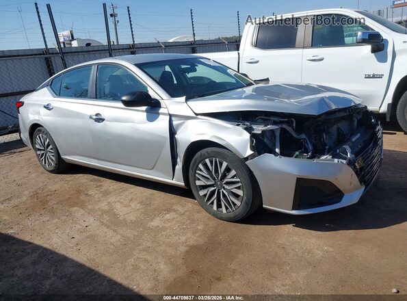1N4BL4DV8RN351659 2024 NISSAN ALTIMA Silver Սալոնի 360 աստիճան տեսք
