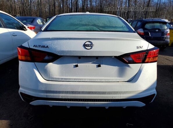 1N4BL4DV8RN354366 2024 NISSAN ALTIMA White 