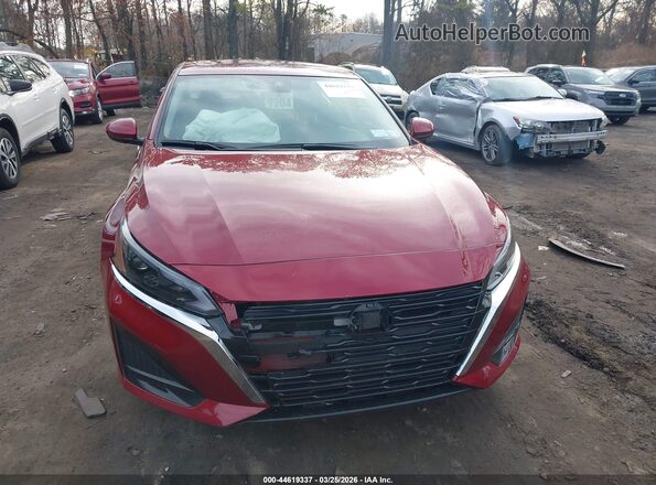 1N4BL4DW3SN387905 2025 NISSAN ALTIMA Red Սարքավորումների վահանակի տեսք