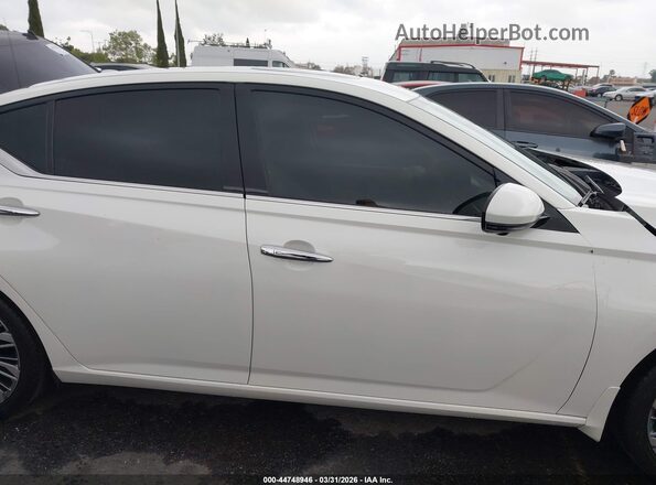 1N4BL4EV2SN330889 2025 NISSAN ALTIMA White Панорамний вид салону 360°