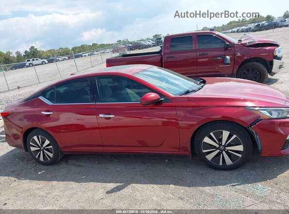 1N4BL4EV9MN377260 2021 NISSAN ALTIMA Red Vista interior trasera