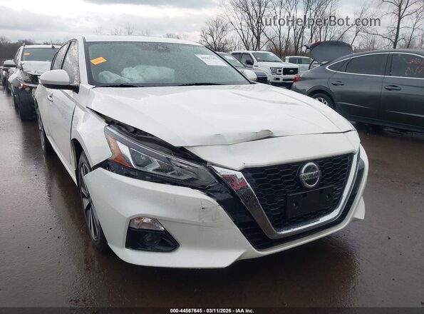 1N4BL4EW2KC183090 2019 NISSAN ALTIMA White Front view