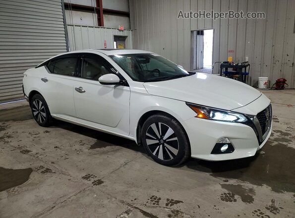 1N4BL4EW2NN317086 2022 NISSAN ALTIMA White Front right