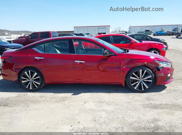 1N4BL4FV9KC101250 2019 NISSAN ALTIMA Red Rear interior view