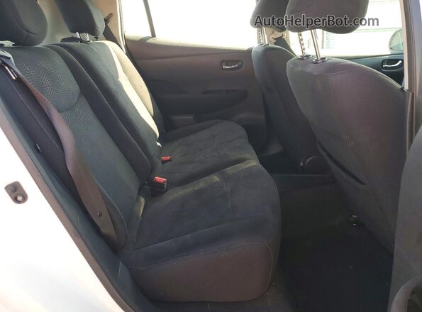 1N4BZ0CP4GC301974 2016 NISSAN LEAF White Vista de los asientos traseros