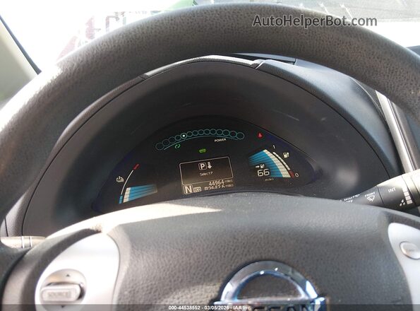 1N4BZ0CP4HC300373 2017 NISSAN LEAF Red Вид задніх сидінь