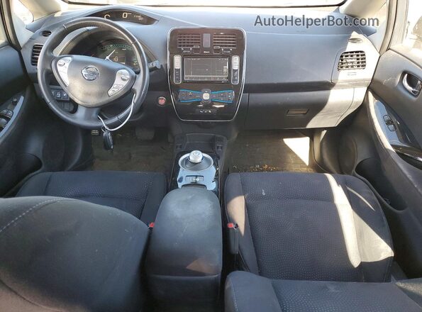 1N4BZ0CP4HC307310 2017 NISSAN LEAF Gray Առջևի վահանակի տեսք