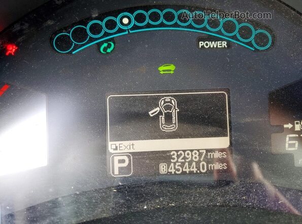 1N4BZ0CP4HC307310 2017 NISSAN LEAF Gray Սարքավորումների վահանակի տեսք