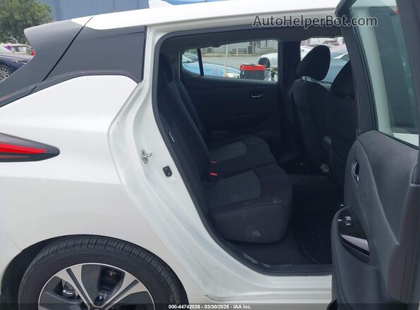 1N4BZ1CV4MC556432 2021 NISSAN LEAF White Widok naklejki z numerem VIN