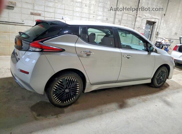 1N4CZ1CV5RC554166 2024 NISSAN LEAF Silver 