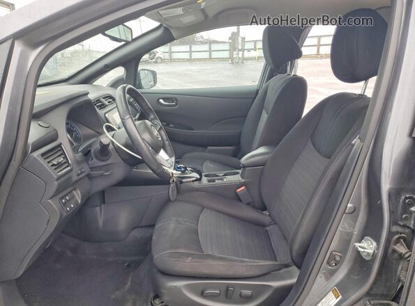 1N4CZ1CV8PC551176 2023 NISSAN LEAF Gray წინა სალონის ხედი