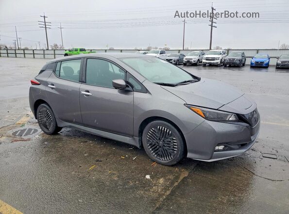 1N4CZ1CV8PC551176 2023 NISSAN LEAF Gray წინა მარჯვენა