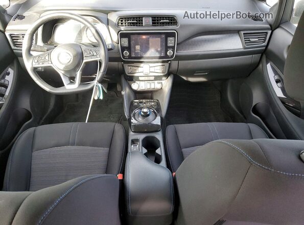 1N4CZ1CV8SC559061 2025 NISSAN LEAF Black Առջևի վահանակի տեսք