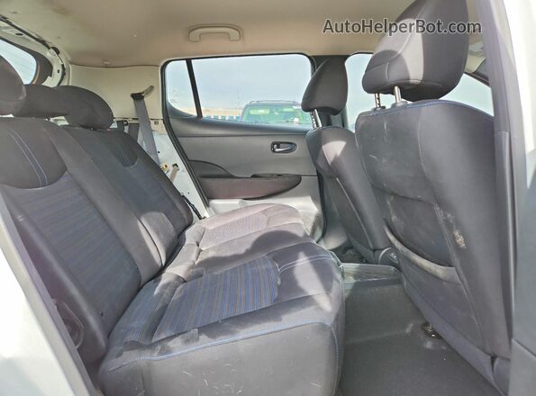 1N4CZ1CVXRC554826 2024 NISSAN LEAF Белый Вид задних сидений