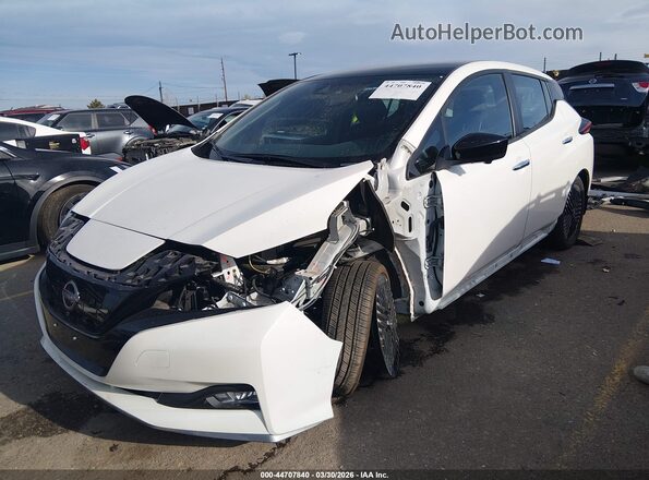 1N4CZ1CVXSC564276 2025 NISSAN LEAF Белый Передняя левая четверть
