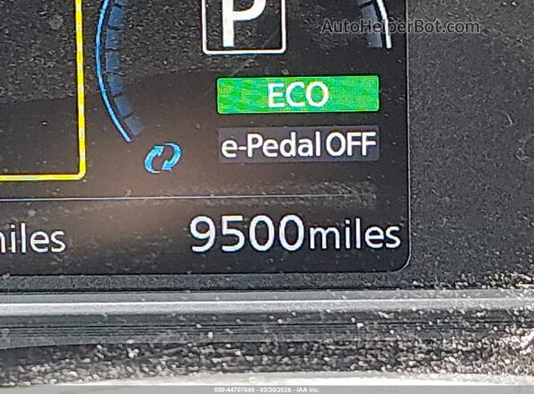 1N4CZ1CVXSC564276 2025 NISSAN LEAF Белый 