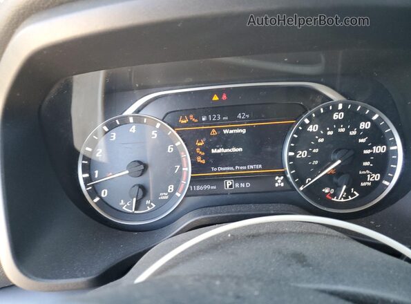 1N6AA1EC6MN525970 2021 NISSAN TITAN White 