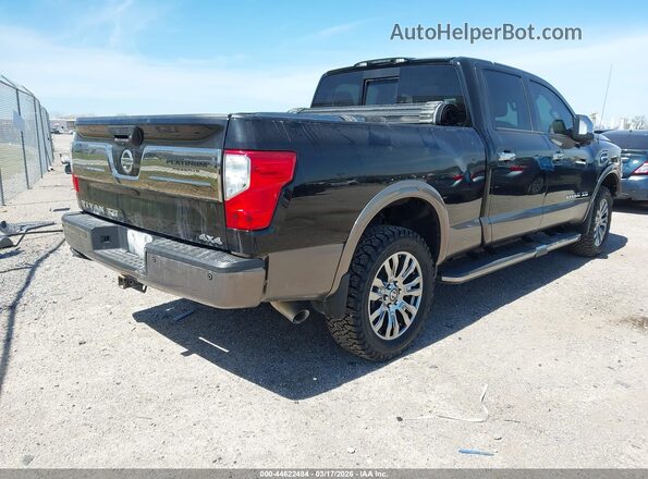 1N6BA1F40JN543646 2018 NISSAN TITAN XD Черный Задняя правая четверть