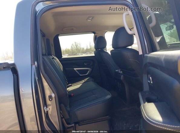 1N6BA1F41HN508995 2017 NISSAN TITAN XD Gray 
