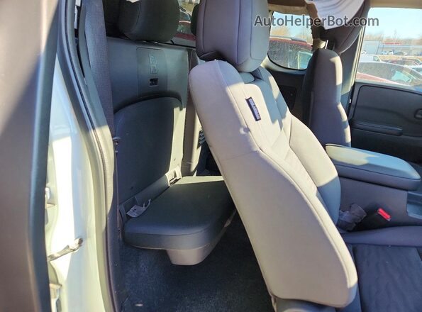 1N6ED1CL8SN629384 2025 NISSAN FRONTIER White 