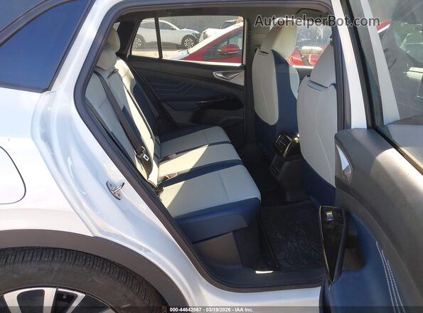 1V25MPE87RC010049 2024 VOLKSWAGEN ID.4 White Vista de la etiqueta del VIN