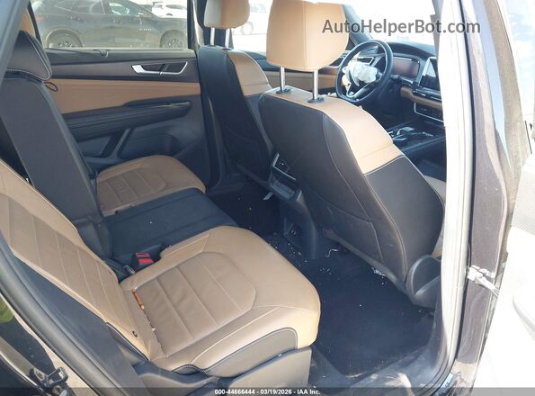 1V2AE2CA8SC221416 2025 VOLKSWAGEN ATLAS Black VIN sticker view