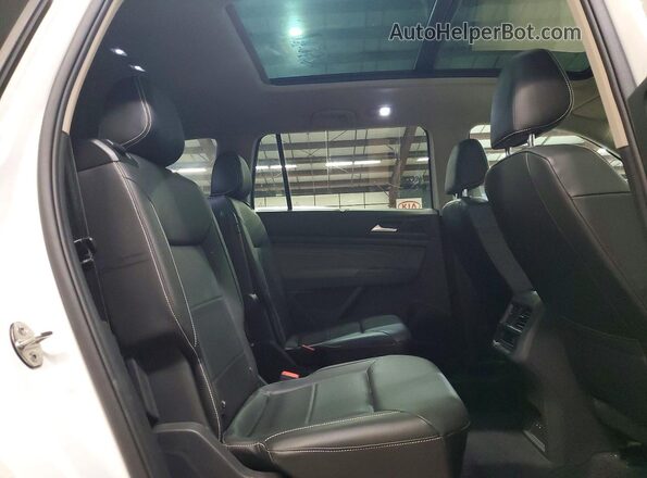 1V2BR2CA0MC566869 2021 VOLKSWAGEN ATLAS White Սալոնի հետևի տեսք