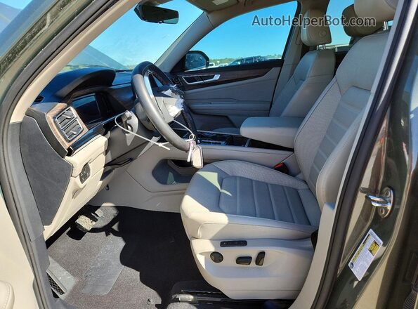 1V2BR2CA0SC535358 2025 VOLKSWAGEN ATLAS Green Widok wnętrza z przodu