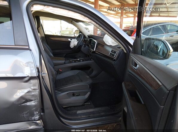 1V2BR2CA2RC514697 2024 VOLKSWAGEN ATLAS Серый Вид салона спереди