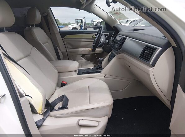 1V2DR2CA3KC540725 2019 VOLKSWAGEN ATLAS White 