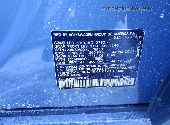 1V2DSPE82SC013674 2025 VOLKSWAGEN ID.4 Gray Widok naklejki z numerem VIN