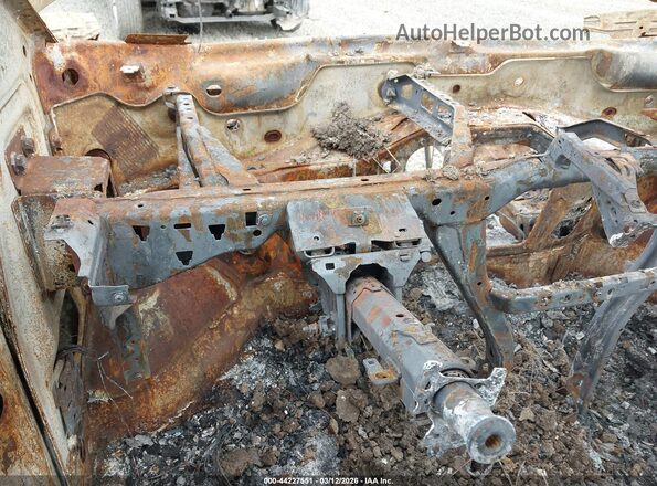 1V2DSPE84RC018613 2024 VOLKSWAGEN ID.4 Beige Widok tylnych siedzeń