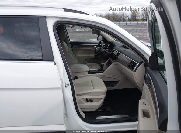 1V2ER2CA2MC567423 2021 VOLKSWAGEN ATLAS White Вид салону спереду