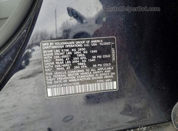 1V2FE2CA1PC207435 2023 VOLKSWAGEN ATLAS Black Вид наклейки з VIN-кодом