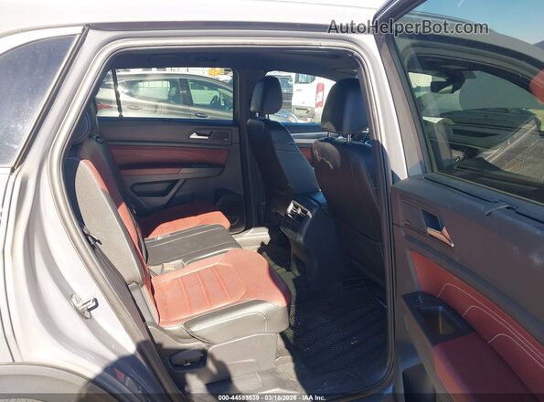 1V2FE2CAXPC208745 2023 VOLKSWAGEN ATLAS Gray 