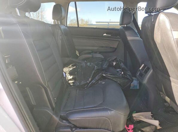 1V2FR2CA2MC539724 2021 VOLKSWAGEN ATLAS White Սալոնի հետևի տեսք