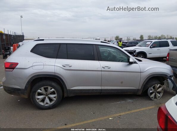 1V2GR2CA6JC537166 2018 VOLKSWAGEN ATLAS Silver Սալոնի 360 աստիճան տեսք