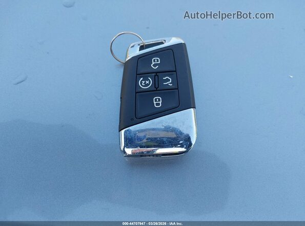 1V2HR2CA0PC533899 2023 VOLKSWAGEN ATLAS Silver 
