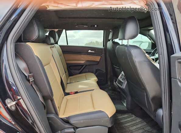 1V2JE2CA5MC201868 2021 VOLKSWAGEN ATLAS Black Widok wnętrza z tyłu