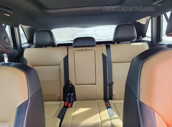 1V2JE2CA5MC201868 2021 VOLKSWAGEN ATLAS Black Widok tylnych siedzeń