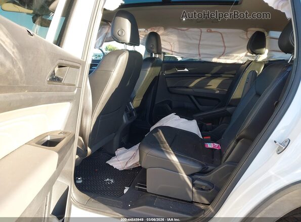1V2JR2CA0MC564938 2021 VOLKSWAGEN ATLAS White Vista de la etiqueta del VIN
