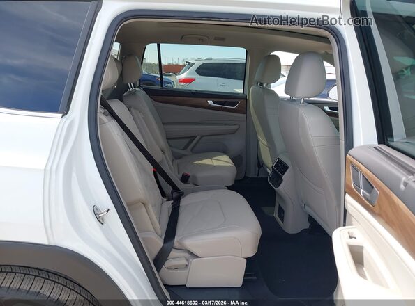 1V2JR2CA1SC532951 2025 VOLKSWAGEN ATLAS White VIN sticker view