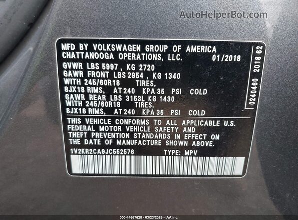 1V2KR2CA9JC552576 2018 VOLKSWAGEN ATLAS Gray Widok komory silnika