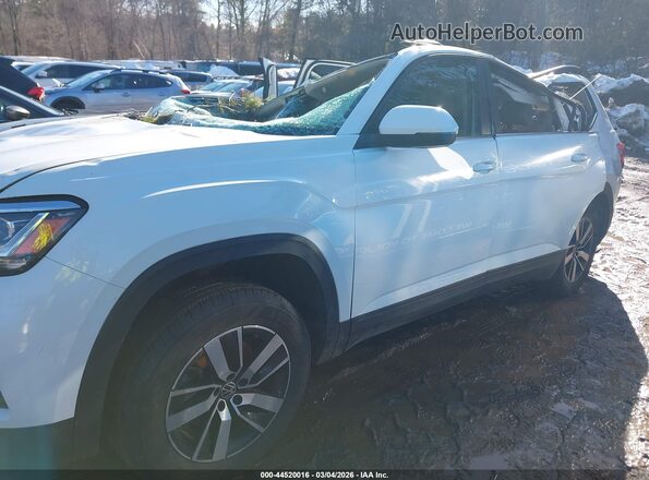 1V2LP2CA2PC540207 2023 VOLKSWAGEN ATLAS White 360 interior view