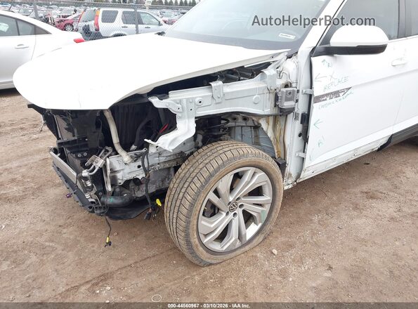 1V2MC2CA7LC205440 2020 VOLKSWAGEN ATLAS White Widok z przodu