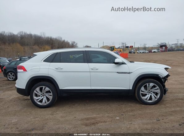 1V2MC2CA7LC205440 2020 VOLKSWAGEN ATLAS White Widok wnętrza z tyłu