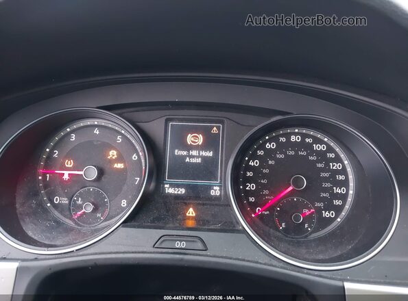 1V2MR2CAXJC506313 2018 VOLKSWAGEN ATLAS Серебряный Вид задних сидений